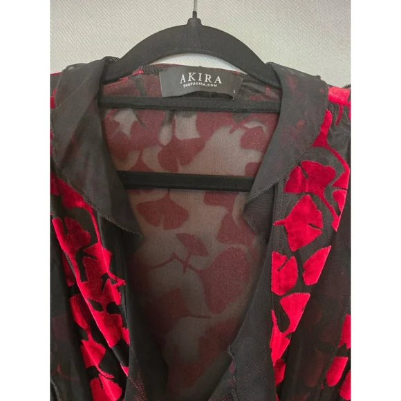 Women's AKIRA Maxi Dress Size L Red and Black - Picture 3 of 3